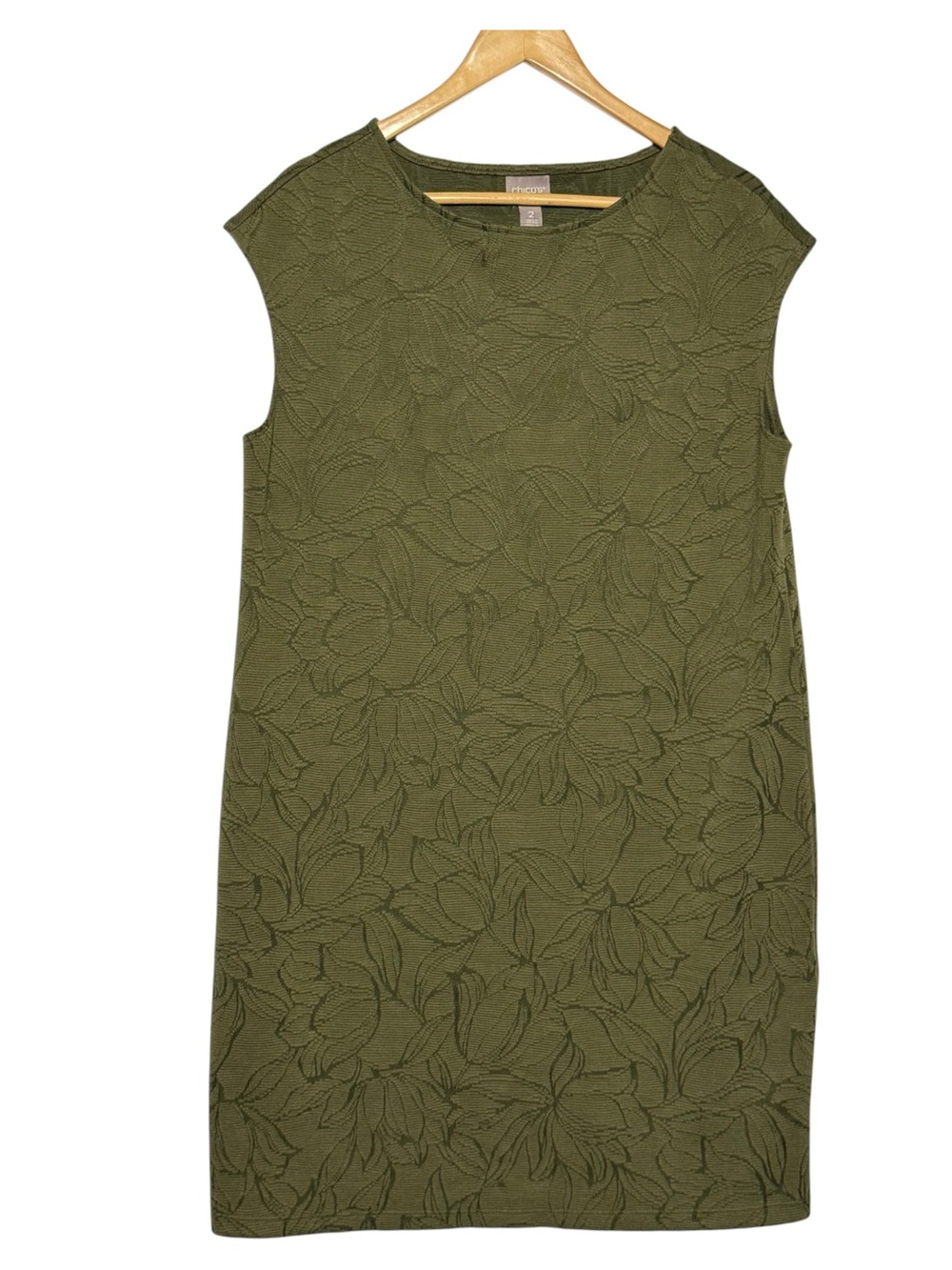 Chico's olive green shift dress w/subtle embossed floral texture green